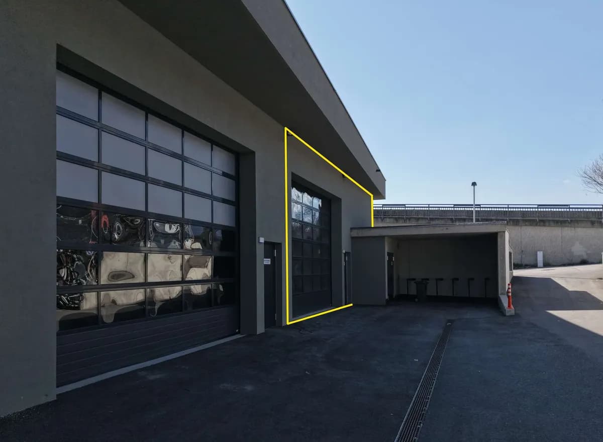 Gewerbeimmobilie mieten in Innsbruck-Land – 344 m², € 4.650 – Bild 2 von 9