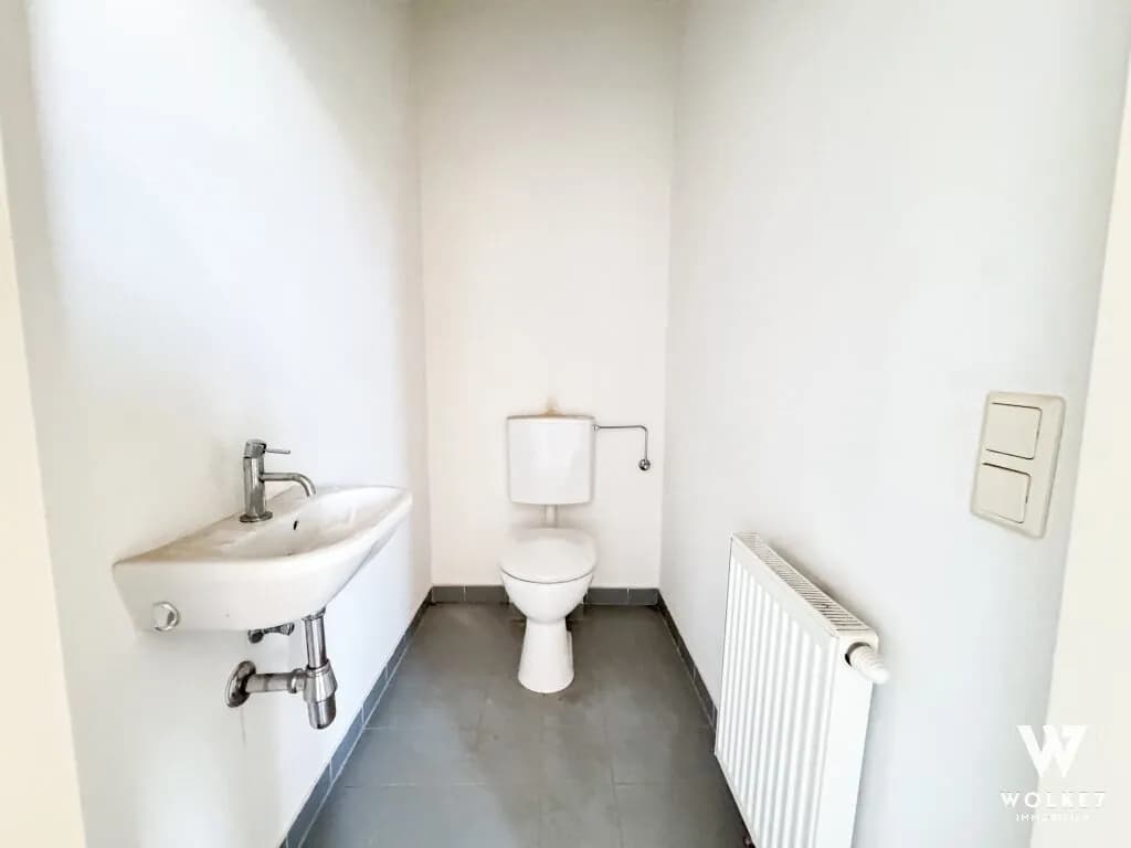 4-Zimmer-Gewerbeimmobilie mieten in Wien – 110 m², € 1.243 – Bild 10 von 11