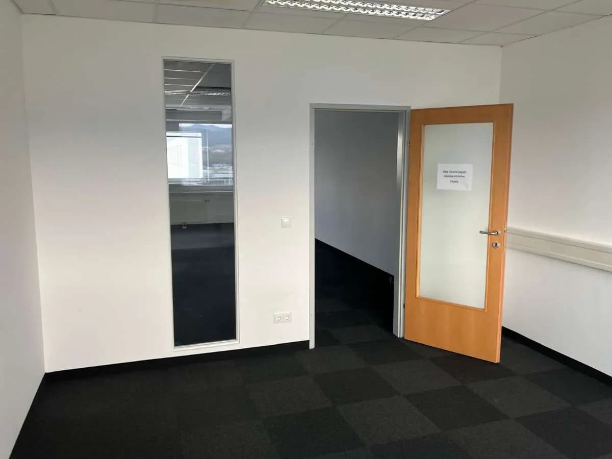 Gewerbeimmobilie mieten in Mödling – 212 m², € 2.643 – Bild 17 von 22