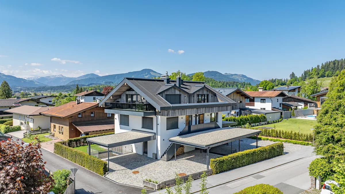 14-Zimmer-Gewerbeimmobilie kaufen in Kitzbühel – 393,46 m², € 4.790.000 – Bild 2 von 38