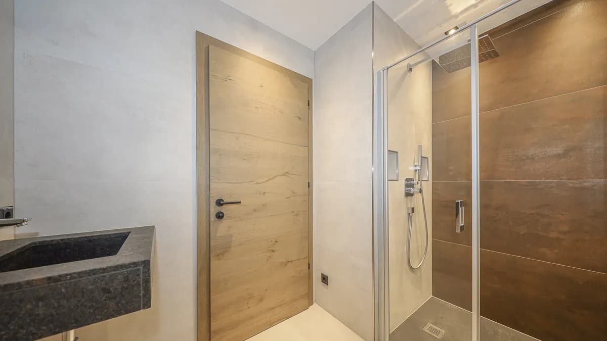 14-Zimmer-Gewerbeimmobilie kaufen in Kitzbühel – 393,46 m², € 4.790.000 – Bild 37 von 38