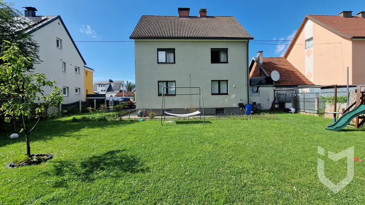 6-Zimmer-Gewerbeimmobilie kaufen in Linz Land – 150 m² – Bild 3 von 22