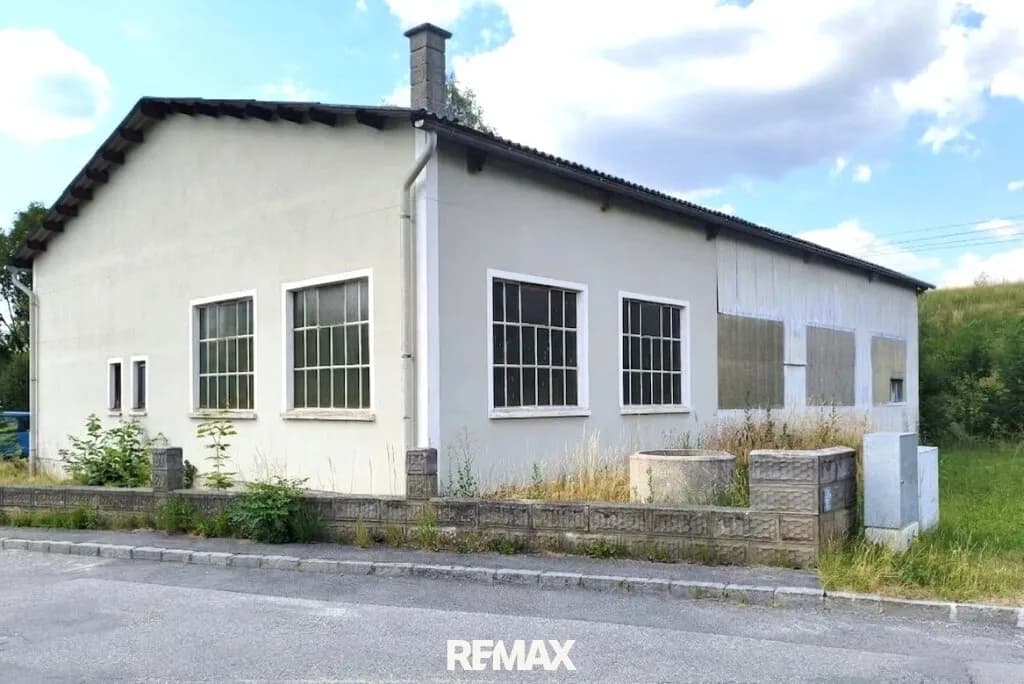 Immobilie kaufen in Gmünd – 2 064 m², € 295.000