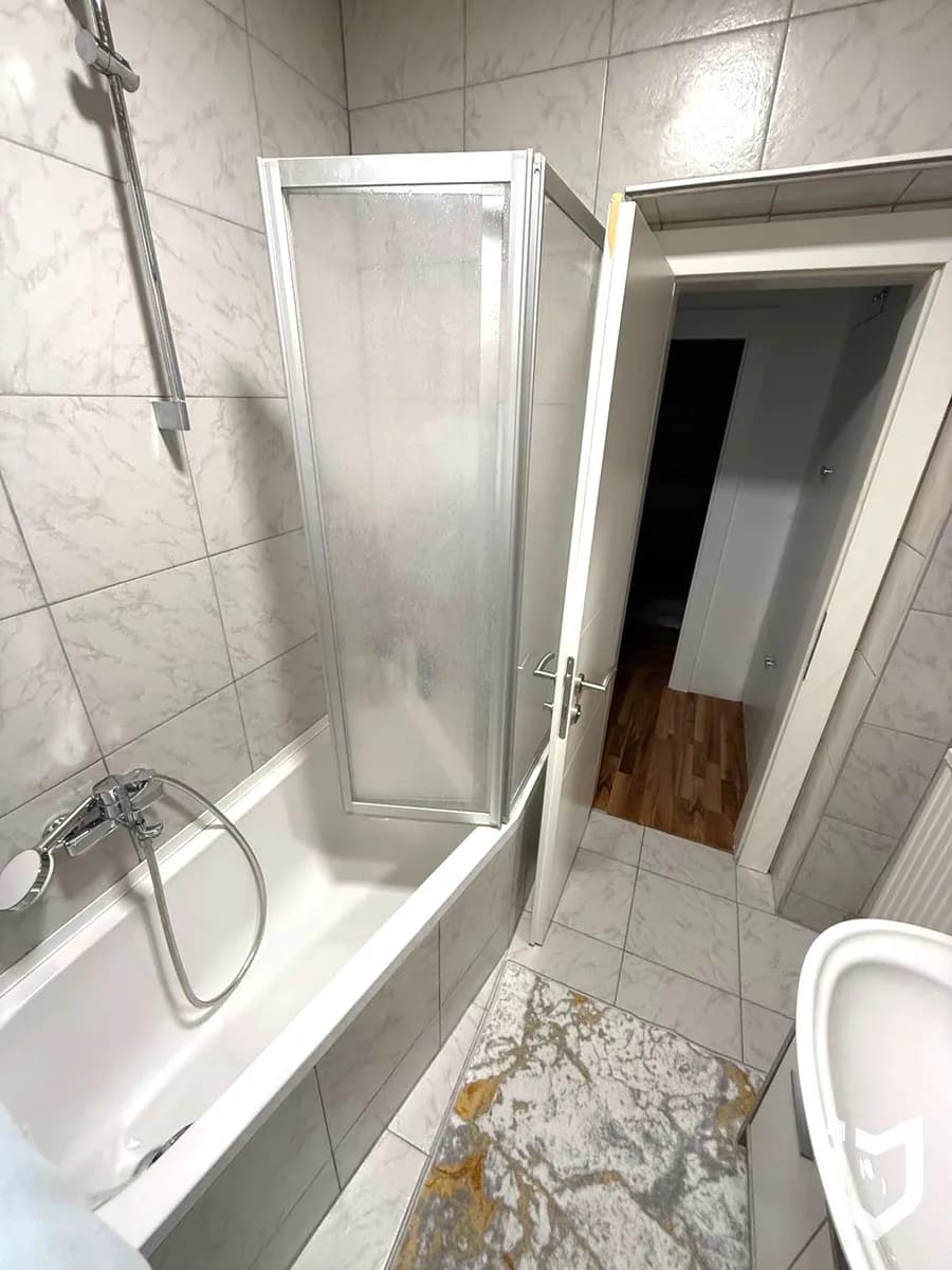 4-Zimmer-Wohnung kaufen in Steyr – 114 m², € 240.000 – Bild 8 von 11