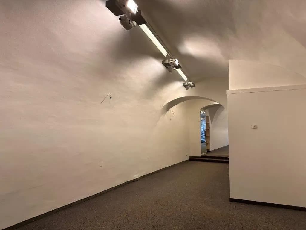 Gewerbeimmobilie mieten in Lienz – € 1.500 – Bild 4 von 11