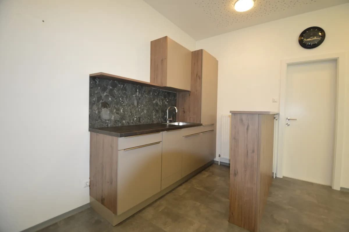 Gewerbeimmobilie mieten in Amstetten – 109 m², € 1.200 – Bild 7 von 11