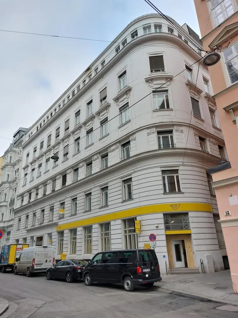 8-Zimmer-Gewerbeimmobilie mieten in Wien – 319 m², € 6.482