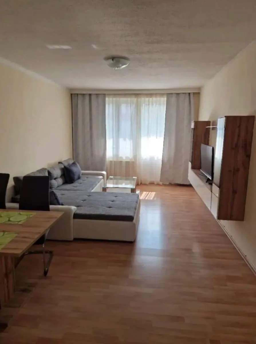 2-Zimmer-Wohnung mieten in Baden – 58 m², € 950 – Bild 2 von 15