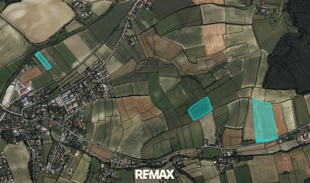 Grundstück kaufen in Melk – 46 792 m²