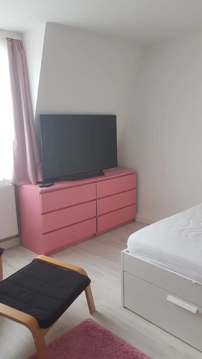 1-Zimmer-Wohnung mieten in Linz – 32 m², € 550 – Bild 8 von 14