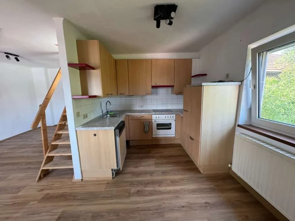 3-Zimmer-Wohnung mieten in Gmunden – 110 m², € 850 – Bild 2 von 8