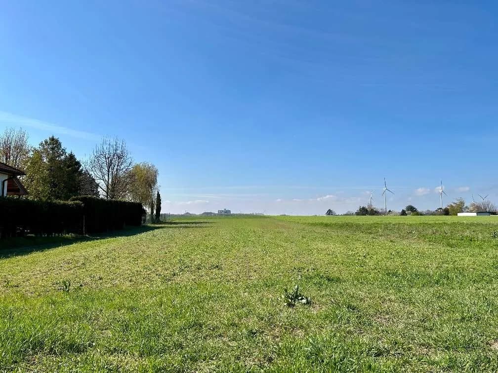 Grundstück kaufen in Neusiedl am See – 1 537 m², € 255.000