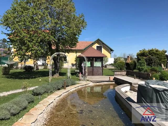 8-Zimmer-Haus kaufen in Neunkirchen – 230 m² – Bild 6 von 8