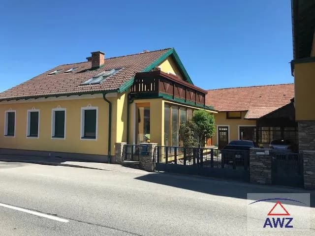 8-Zimmer-Haus kaufen in Neunkirchen – 230 m² – Bild 7 von 8