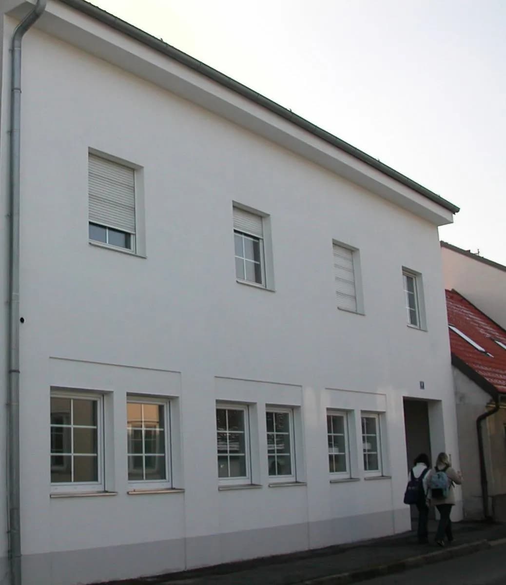 3-Zimmer-Wohnung kaufen in Hollabrunn – 69 m², € 195.000 – Bild 2 von 10
