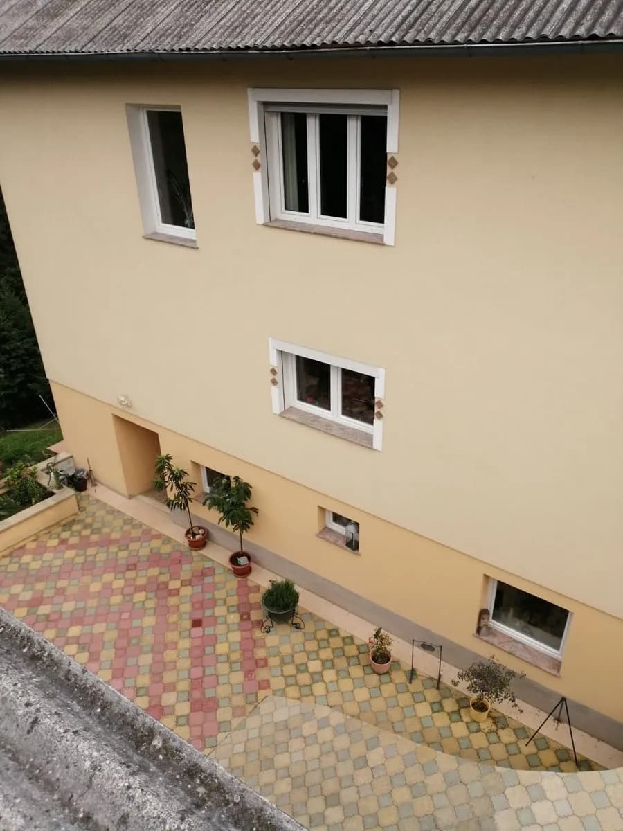 6-Zimmer-Haus kaufen in Baden – 221 m², € 490.000 – Bild 6 von 15