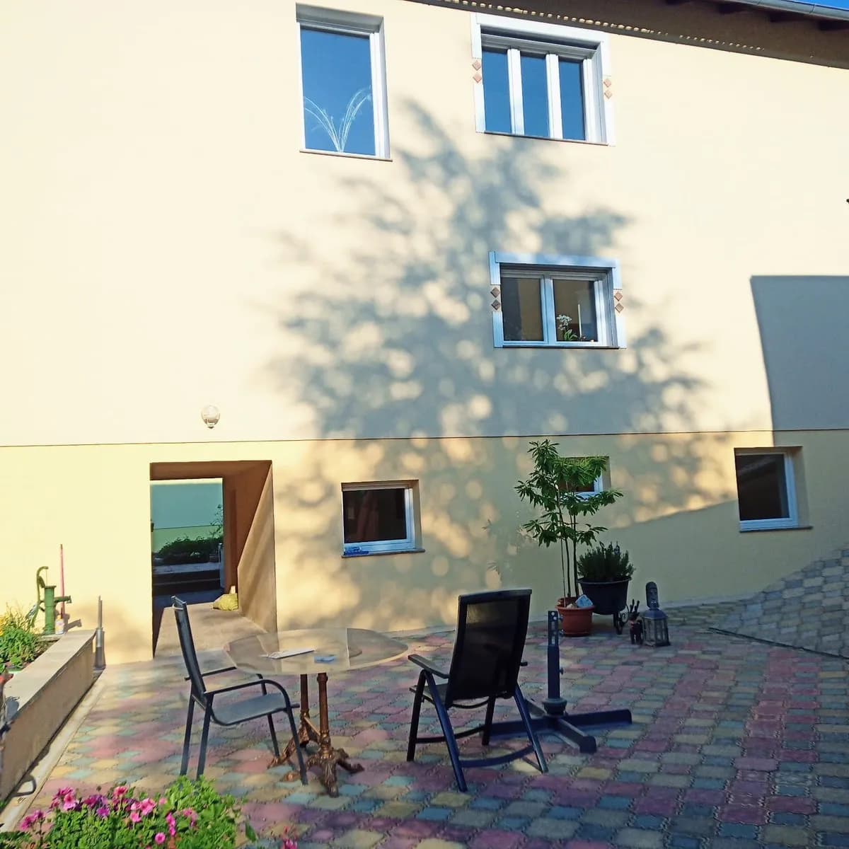 6-Zimmer-Haus kaufen in Baden – 221 m², € 490.000 – Bild 8 von 15