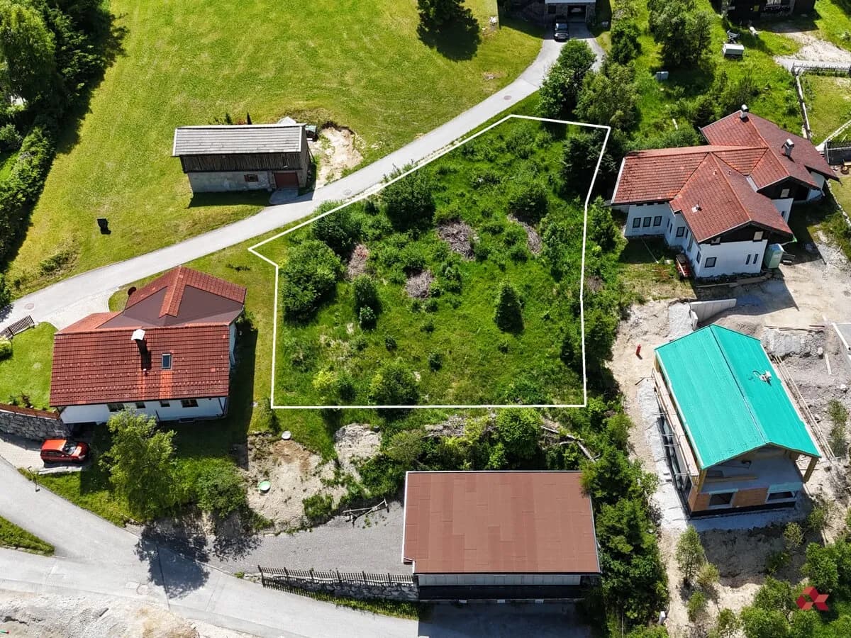 Grundstück kaufen in Schwaz – 848 m², € 295.000