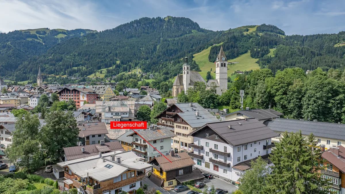 6-Zimmer-Immobilie kaufen in Kitzbühel – 201 m², € 1.880.000 – Bild 2 von 11
