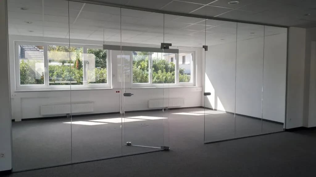 6-Zimmer-Gewerbeimmobilie mieten in Mödling – 206 m², € 2.390 – Bild 9 von 13