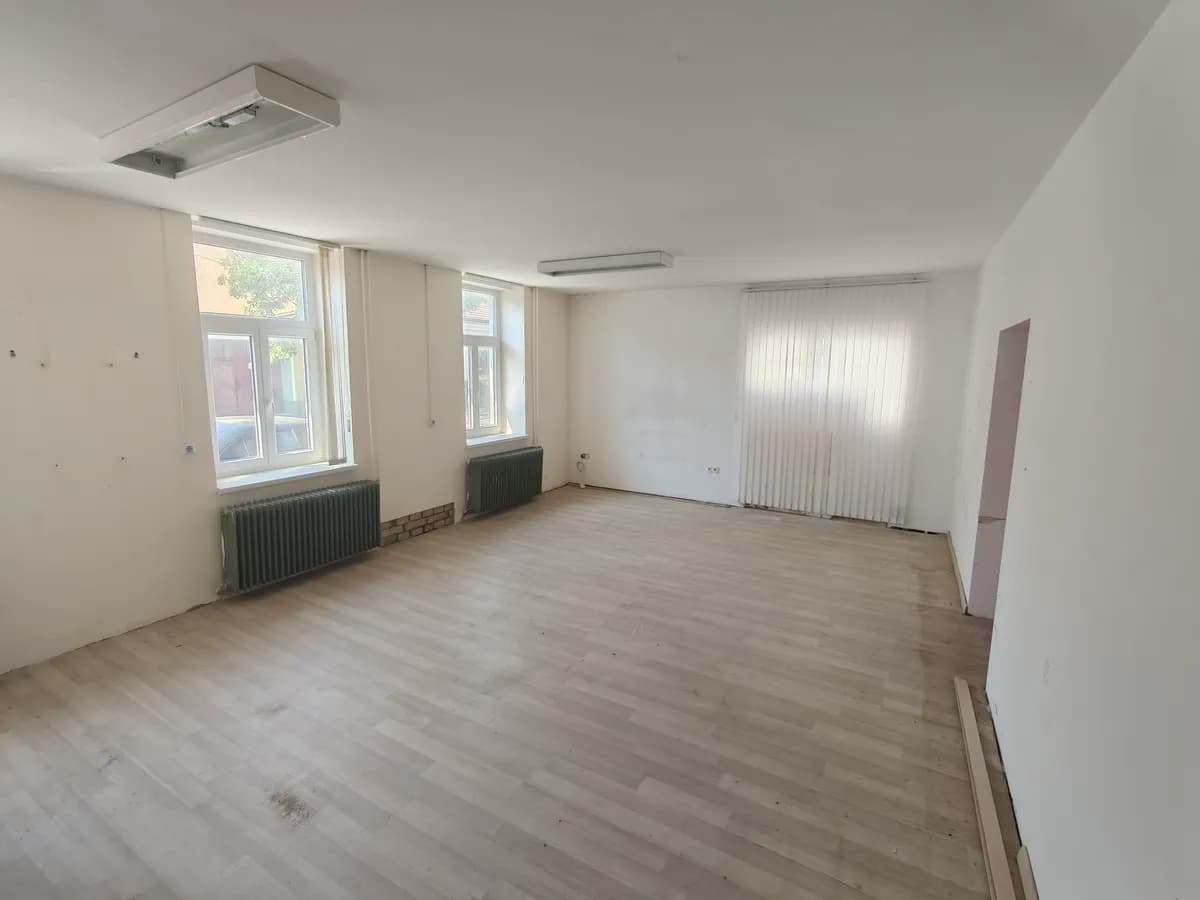 4-Zimmer-Immobilie mieten in Gänserndorf – 145 m², € 1.437 – Bild 3 von 8