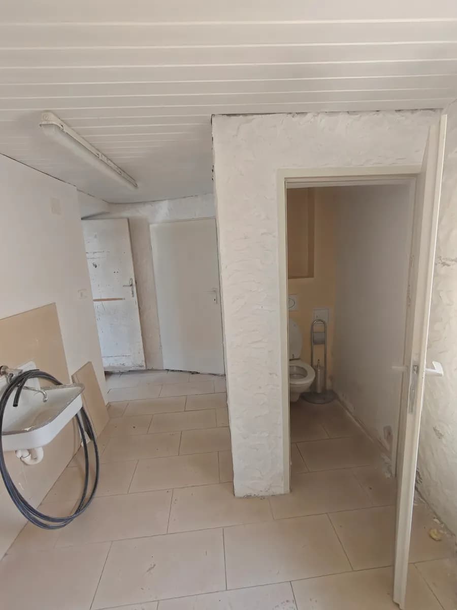4-Zimmer-Immobilie mieten in Gänserndorf – 145 m², € 1.437 – Bild 8 von 8