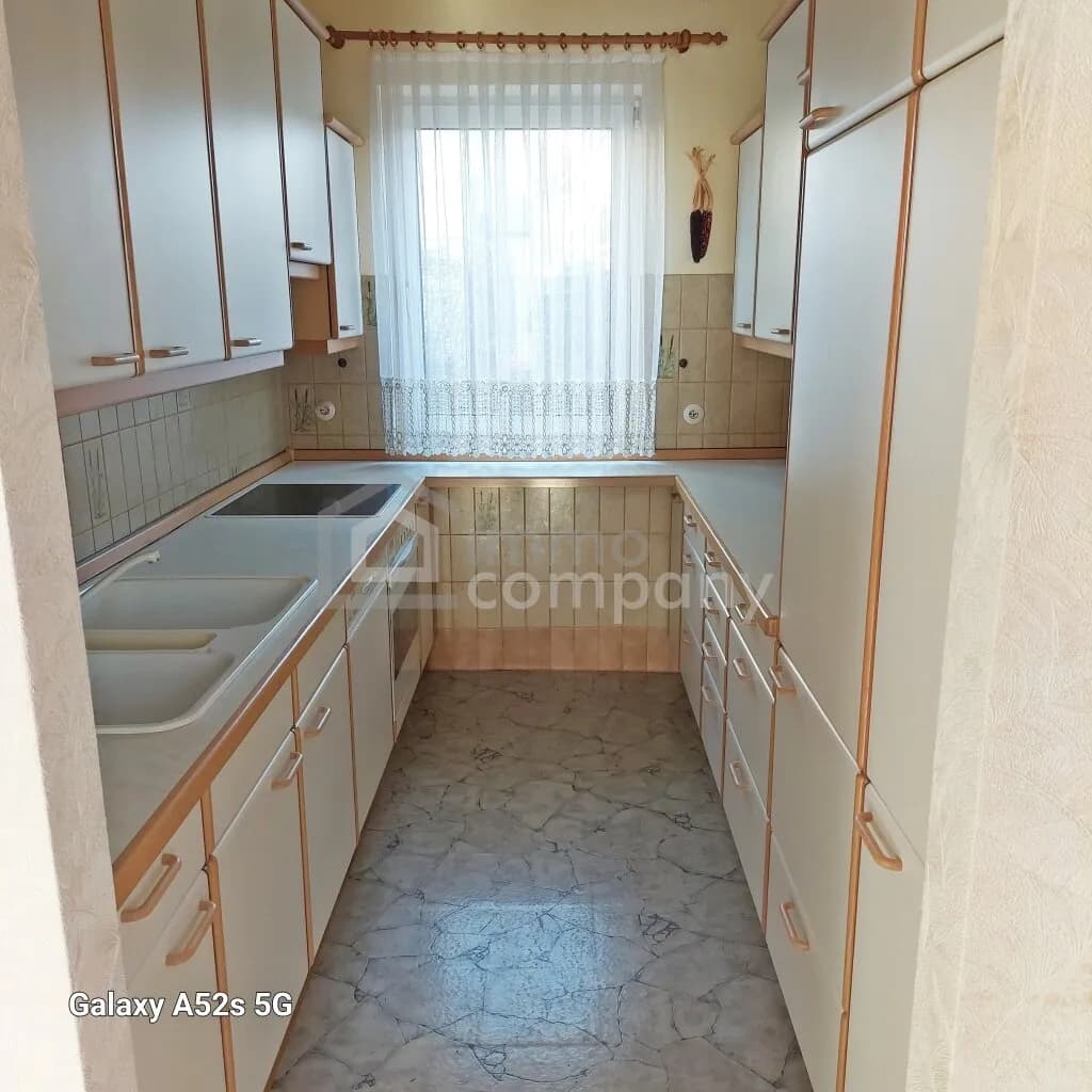 3-Zimmer-Haus mieten in Korneuburg – 100 m², € 1.600 – Bild 2 von 8