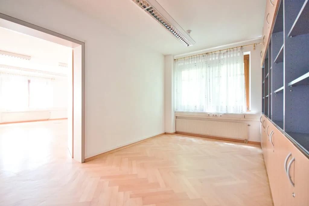 6-Zimmer-Gewerbeimmobilie mieten in Wien – 153 m², € 2.600 – Bild 5 von 14