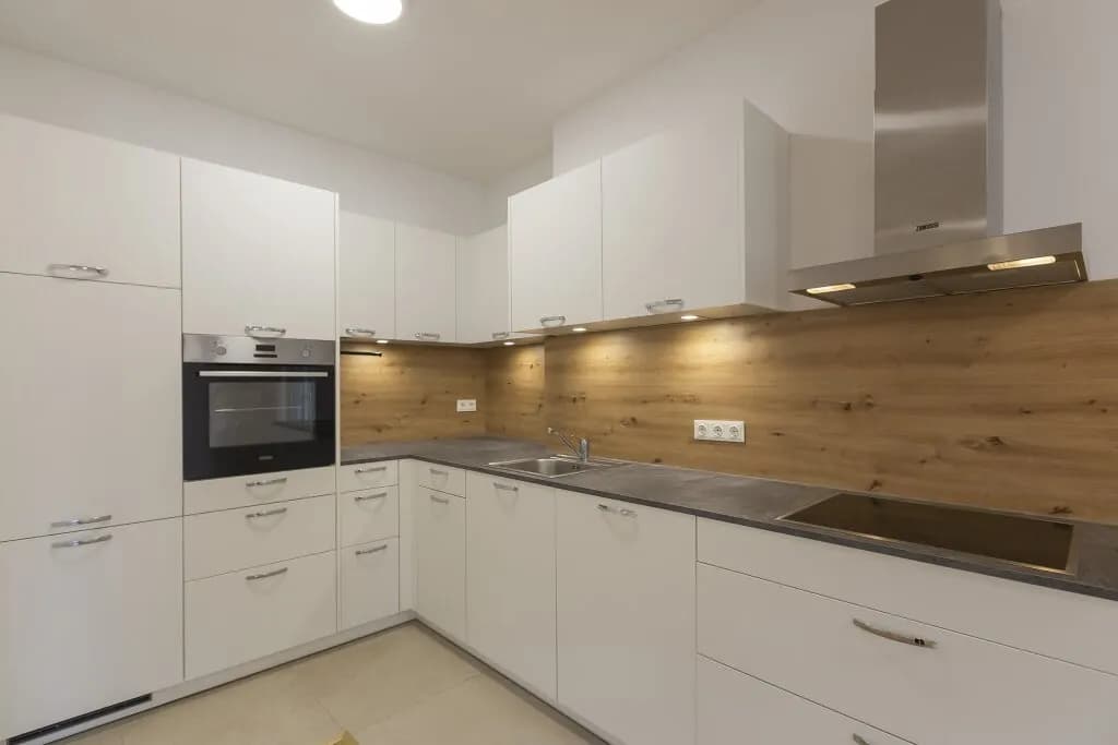 Gewerbeimmobilie kaufen in Eisenstadt – 639 m², € 2.100.000 – Bild 9 von 14