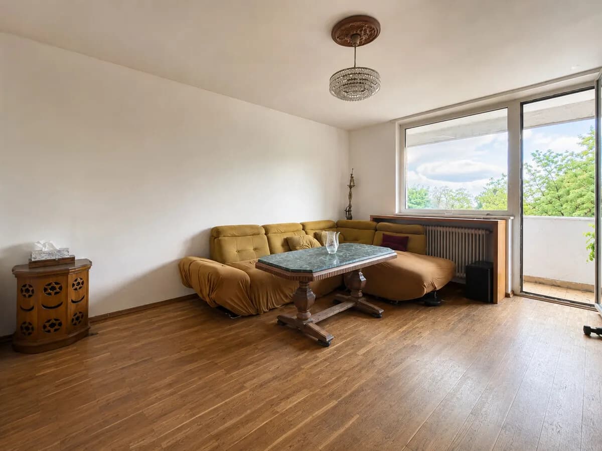 4-Zimmer-Wohnung kaufen in Graz – 98 m², € 220.000 – Bild 1 von 6