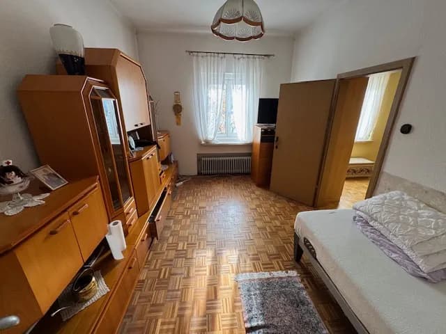 7-Zimmer-Gewerbeimmobilie mieten in Graz – 165 m², € 1.200 – Bild 9 von 12