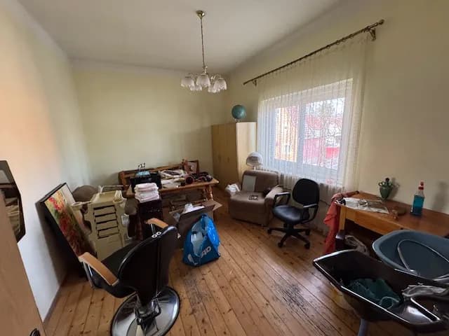 7-Zimmer-Gewerbeimmobilie mieten in Graz – 165 m², € 1.200 – Bild 10 von 12