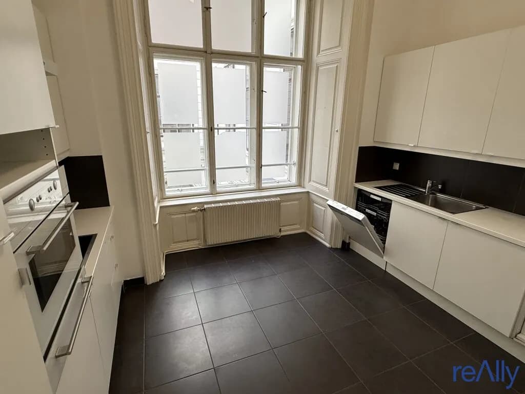 5-Zimmer-Gewerbeimmobilie mieten in Wien – 222 m², € 5.574 – Bild 6 von 12