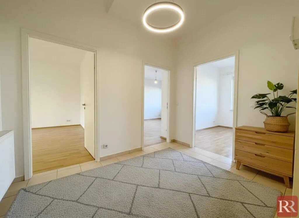 3-Zimmer-Wohnung kaufen in Wien – 96,5 m², € 320.000 – Bild 2 von 8