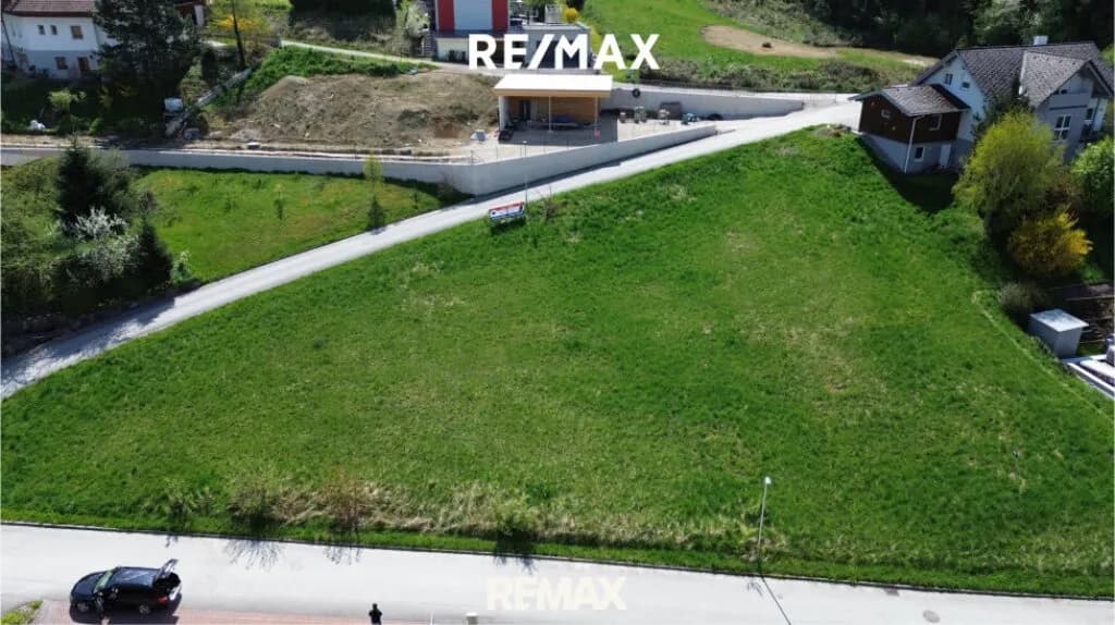 Grundstück kaufen in Vöcklabruck – 754 m², € 350.000 – Bild 4 von 6