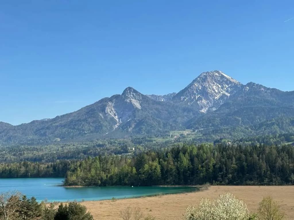 Grundstück kaufen in Villach – 2 002 m²
