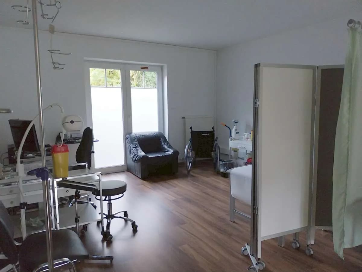 Haus kaufen in Neunkirchen – 230 m², € 333.000 – Bild 5 von 15