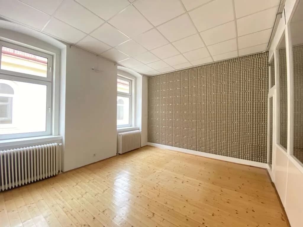 7-Zimmer-Gewerbeimmobilie mieten in Wien – 240 m², € 3.289 – Bild 8 von 11
