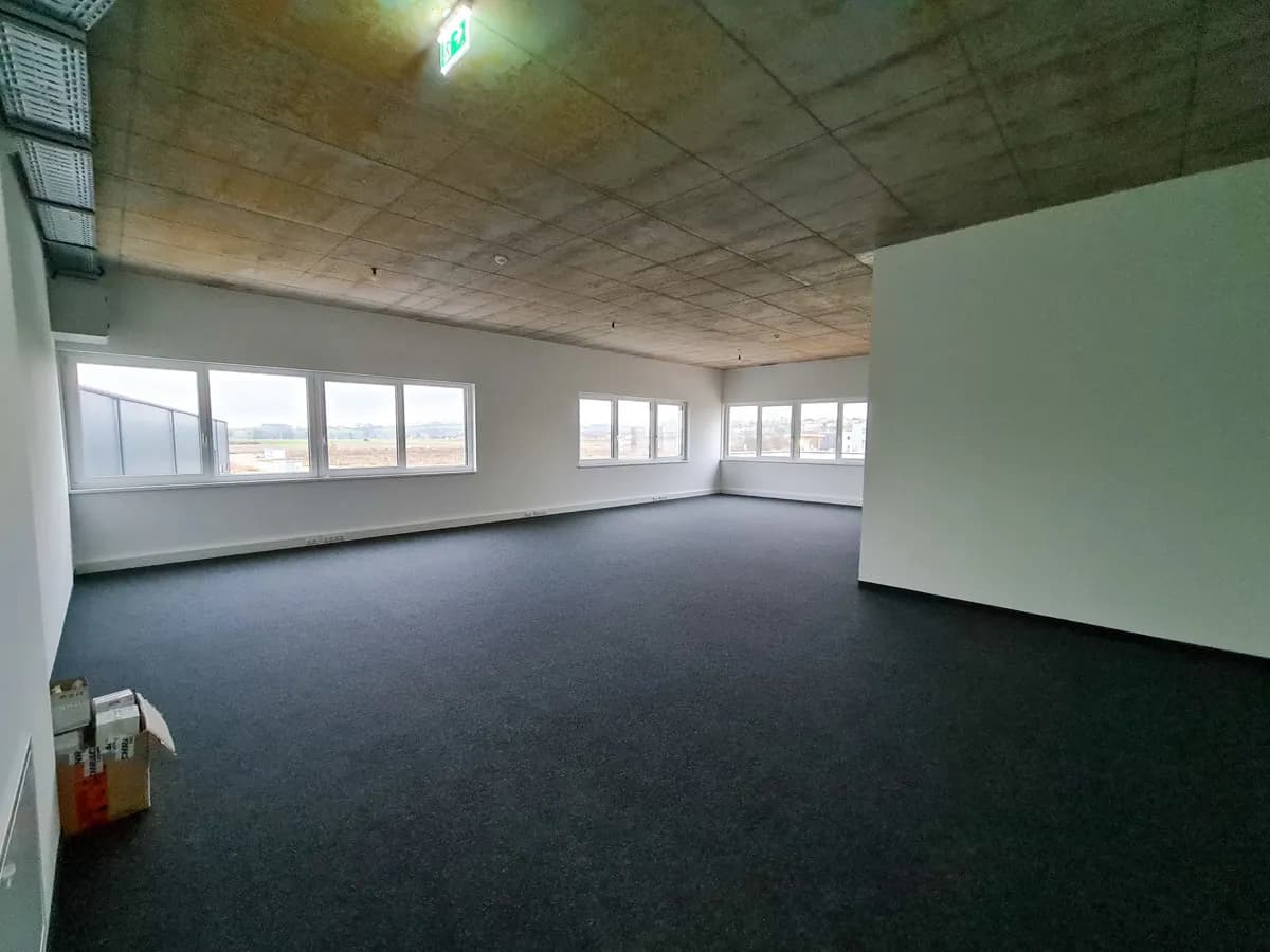 Gewerbeimmobilie mieten in Linz Land – 808 m², € 10.657 – Bild 3 von 10