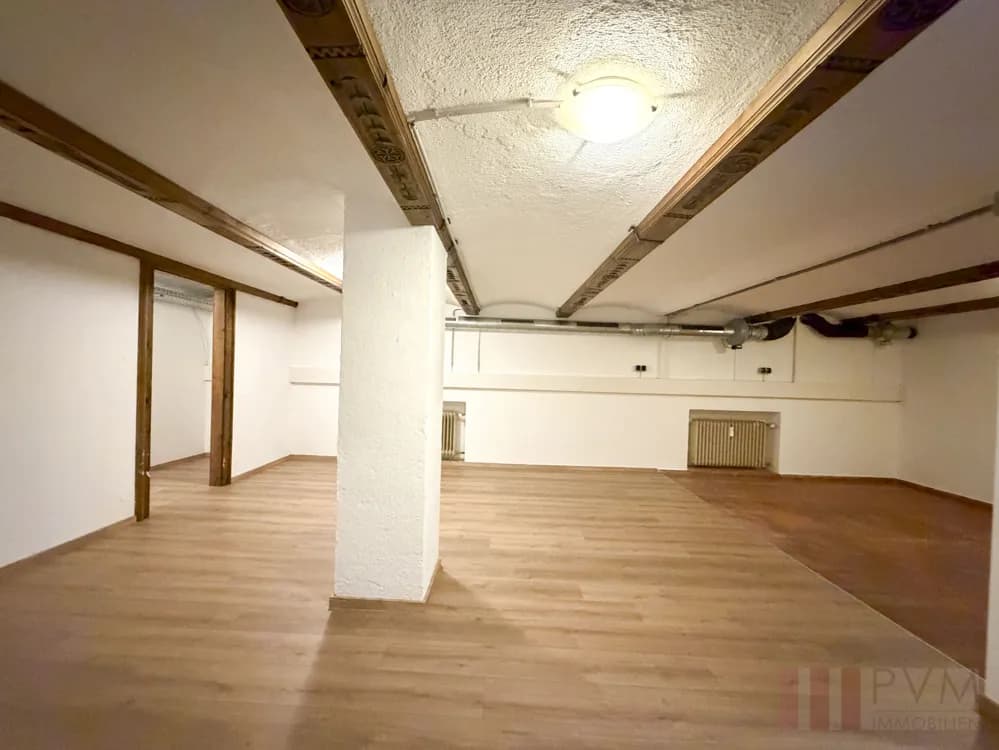 Gewerbeimmobilie mieten in Salzburg Stadt – 70 m², € 534
