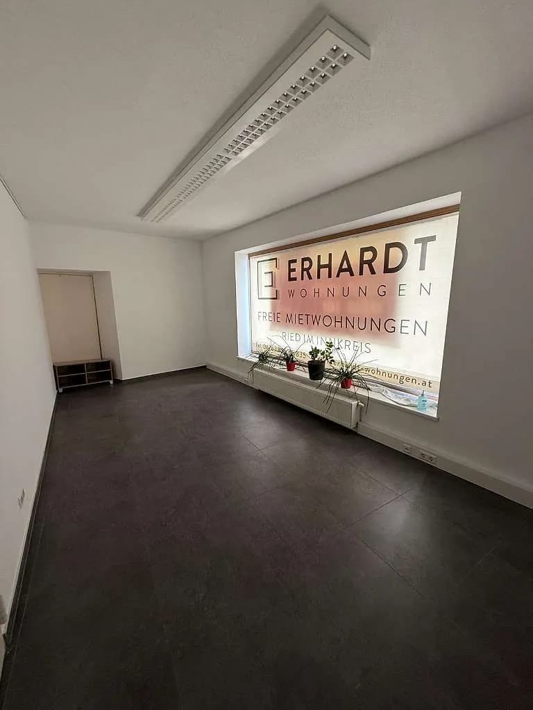 Immobilie mieten in Ried im Innkreis – 25 m², € 510 – Bild 2 von 7