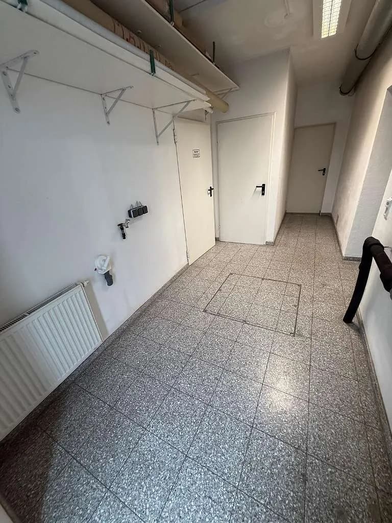 Immobilie mieten in Ried im Innkreis – 25 m², € 510 – Bild 6 von 7