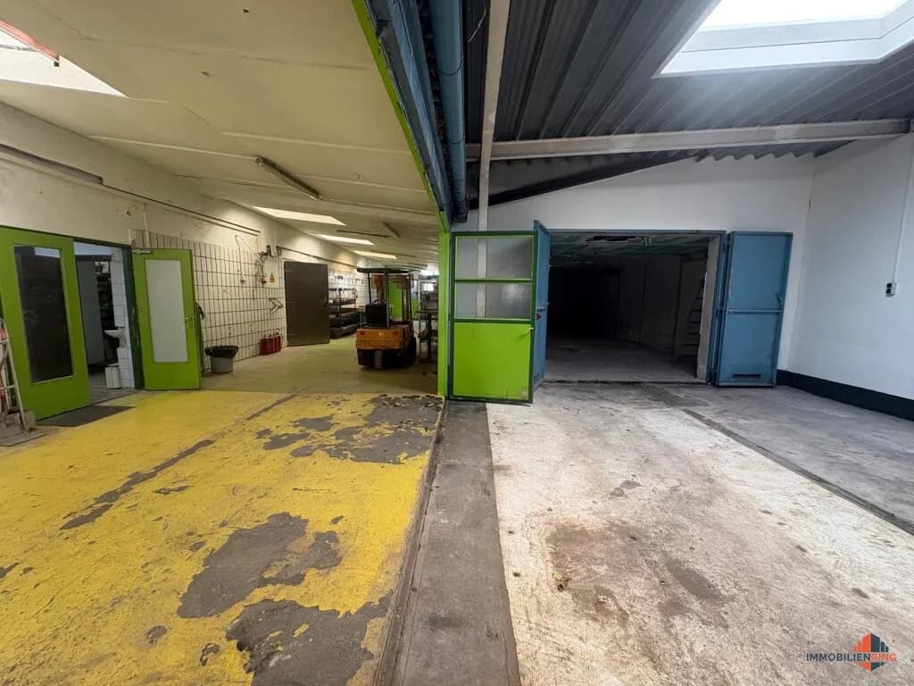 Gewerbeimmobilie mieten in Wien – 1 000 m², € 5.568 – Bild 3 von 18