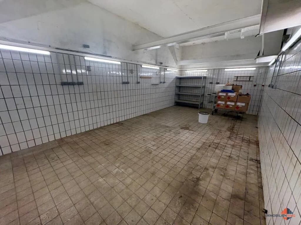 Gewerbeimmobilie mieten in Wien – 1 000 m², € 5.568 – Bild 15 von 18
