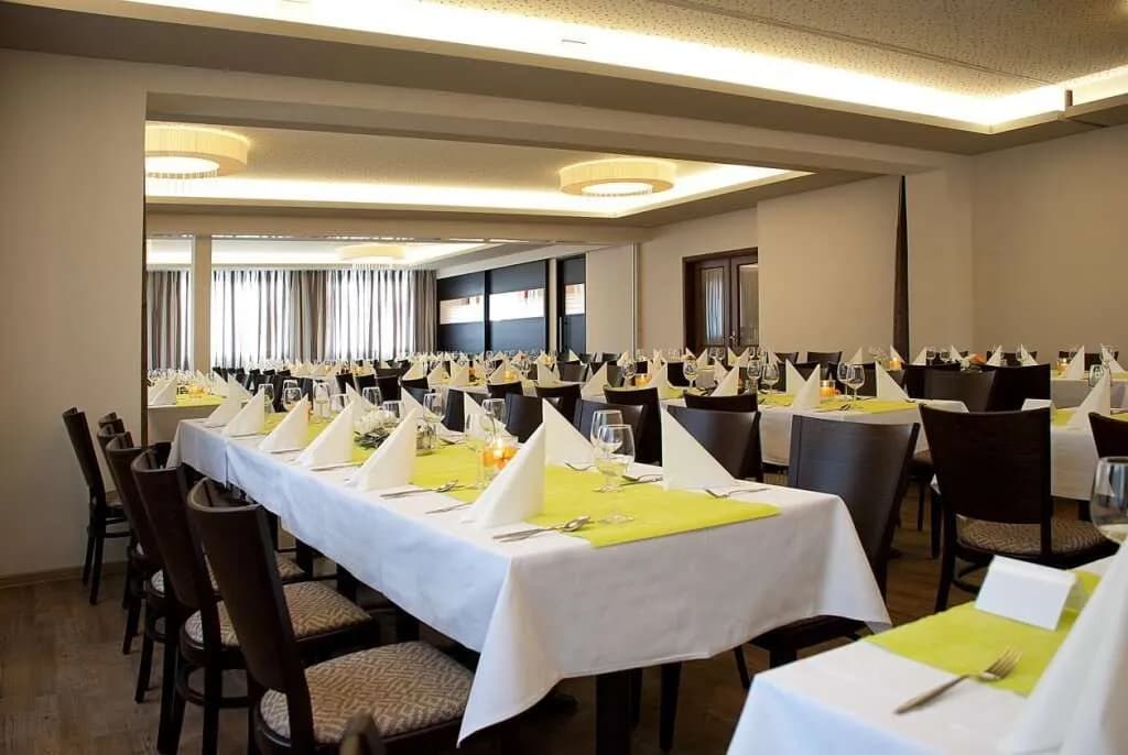 Gewerbeimmobilie mieten in Wels-Land – 450 m², € 2.260 – Bild 2 von 7