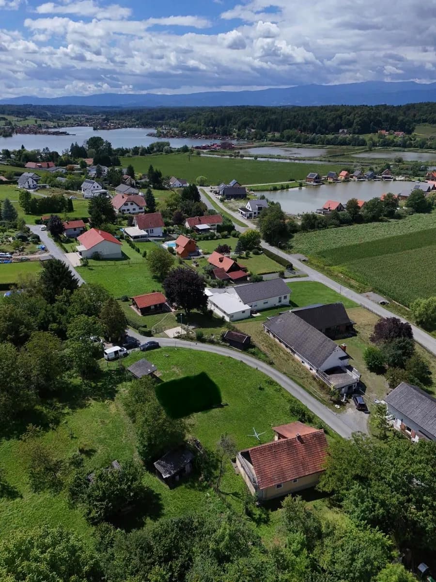 Grundstück kaufen in Leibnitz – 1 340 m², € 135.000