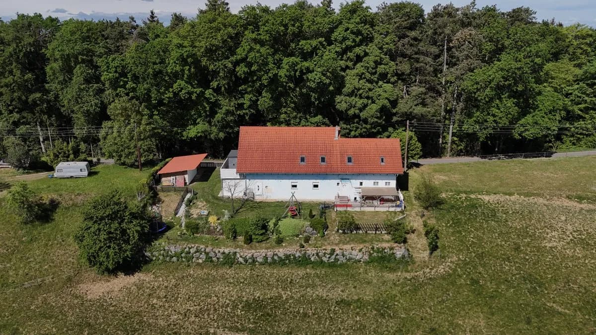 9-Zimmer-Haus kaufen in Südoststeiermark – 310 m², € 290.000 – Bild 2 von 25