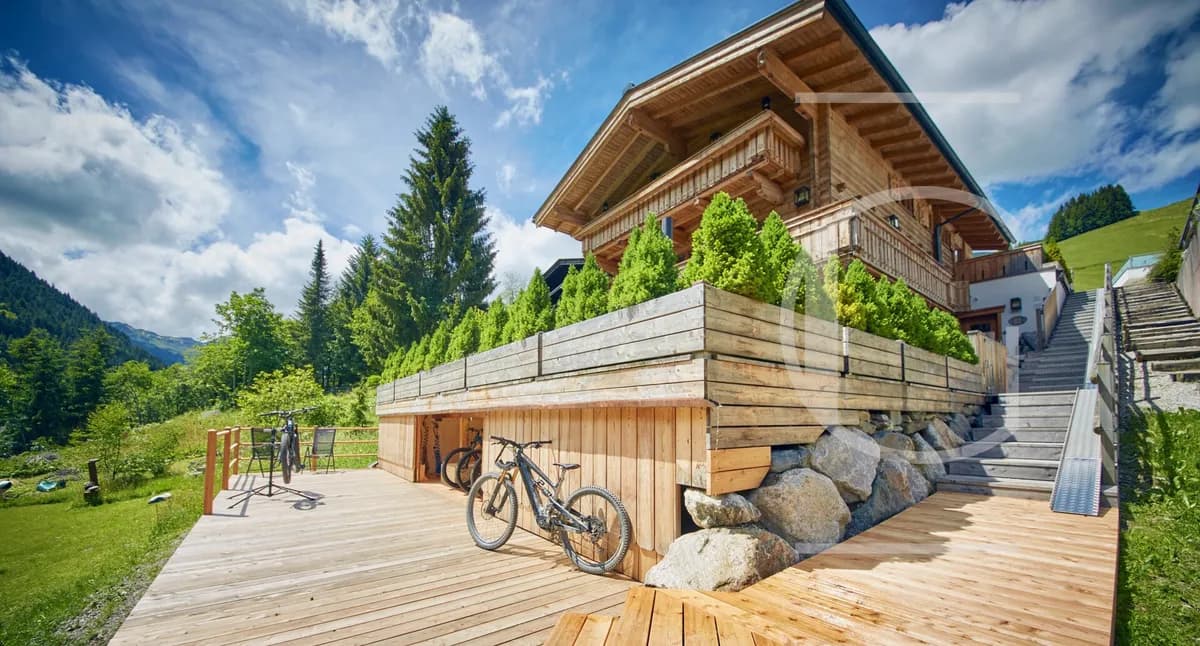 8-Zimmer-Wohnung kaufen in Zell am See – 270 m², € 2.750.000