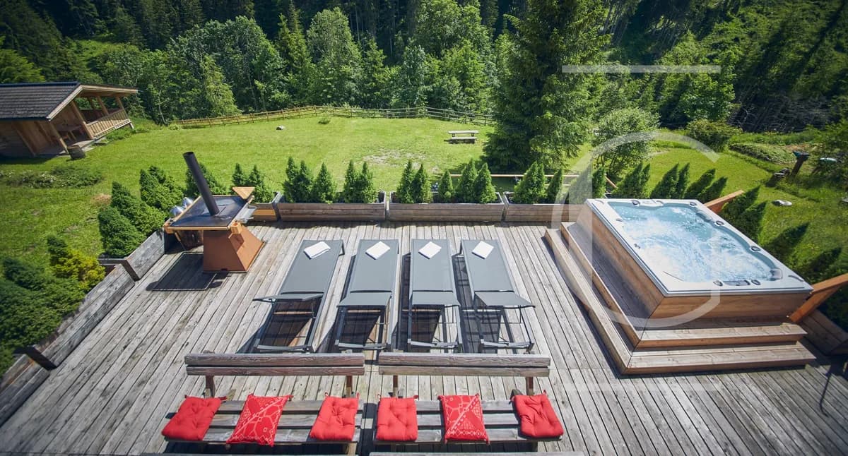 8-Zimmer-Wohnung kaufen in Zell am See – 270 m², € 2.750.000 – Bild 2 von 21