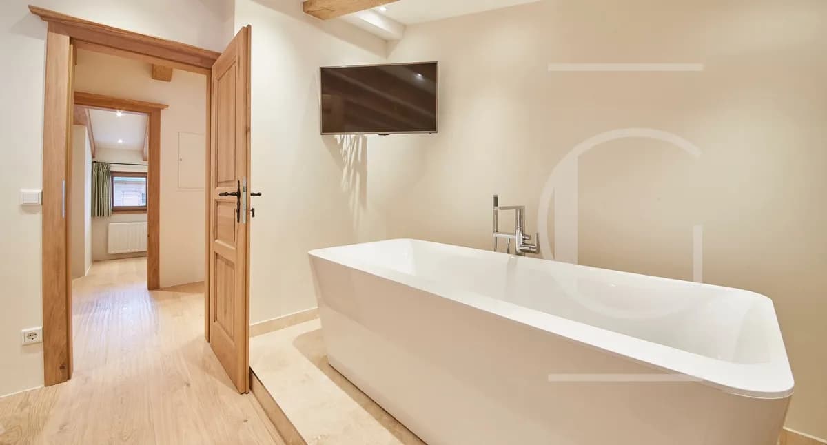 8-Zimmer-Wohnung kaufen in Zell am See – 270 m², € 2.750.000 – Bild 7 von 21